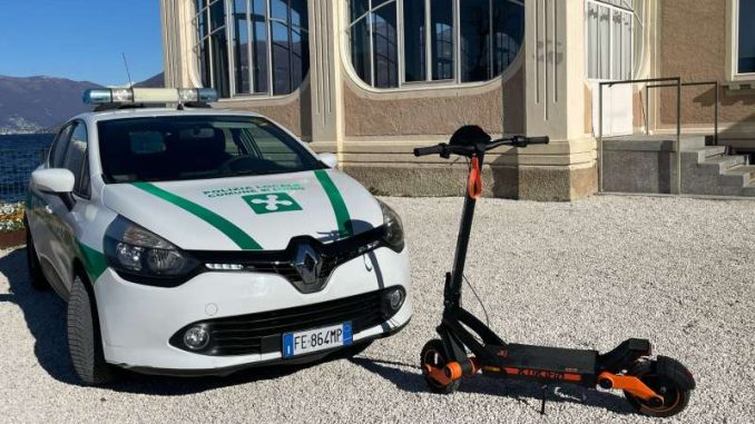 ruba monopattino denunciato luino