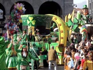 varese carnevale sfilata carri