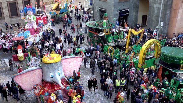 varese carri carnevale bosino