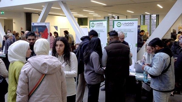 varese giovani stranieri futuro