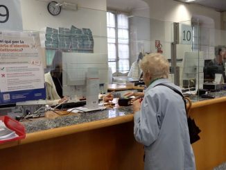varese ufficio anagrafe sciopera