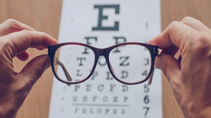 sanità visita oculistica