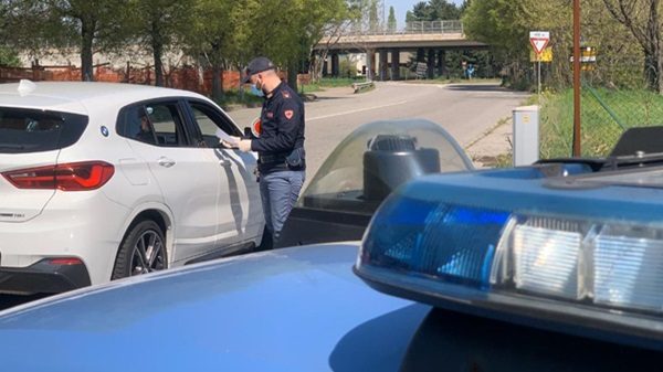 polizia controlli sicurezza