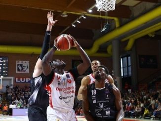Pallacanestro Varese Elisèe Assui