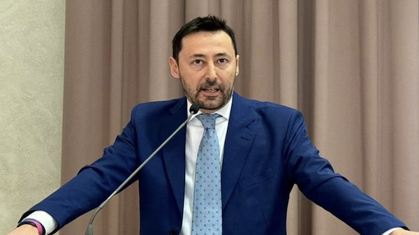 simone longhini