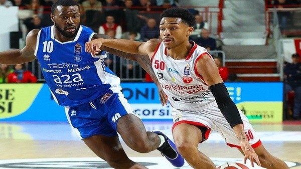 Jaylen Hands Openjobmetis Varese
