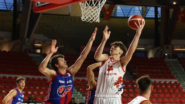 Ivan Prato Pallacanestro Varese