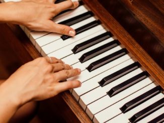 Gazzada concerto mostra donne