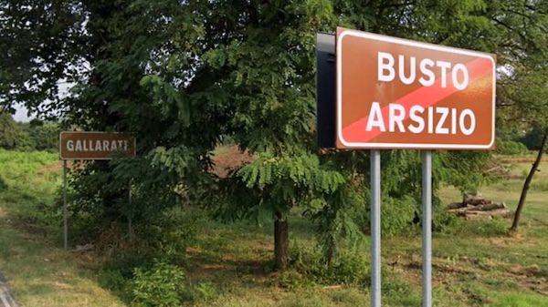 Gallarate puzza giuliana cassani