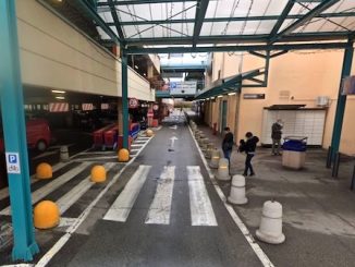 gallarate furto parcheggio carrefour