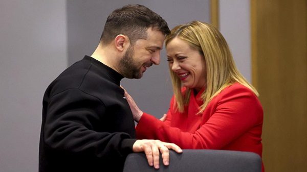 italia pacifisti lodi