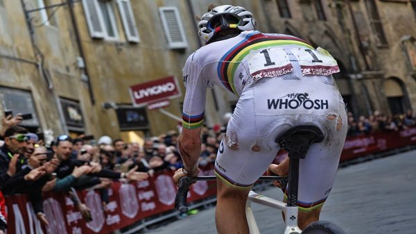 ciclismo pogacar potenza