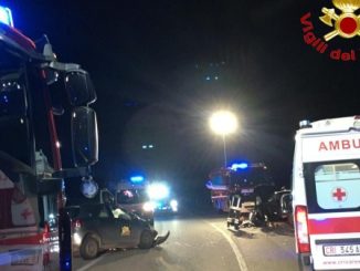 scontro auto fagnano olona
