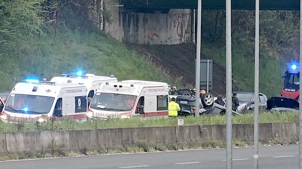 Malpensa incidente superstrada ribaltamento