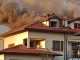 Cardano al campo incendio palazzina
