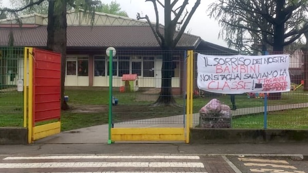 casorate sempione chiusura asilo