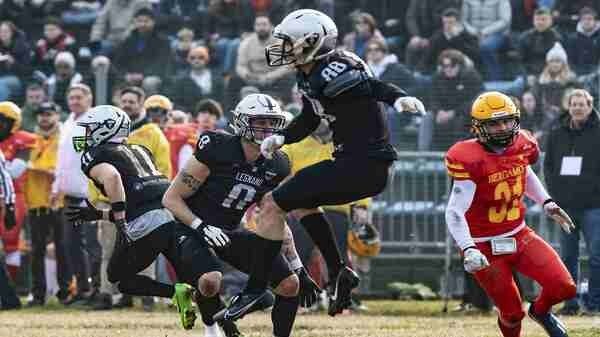Football calendario Frogs Skorpions