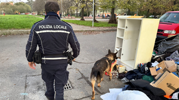 polizialocale controlli-anti droga cane