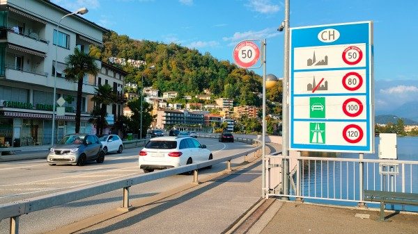 auto confine italia svizzera