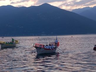 palio remiero luino rioni