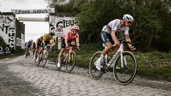 ciclismo parigi roubaix