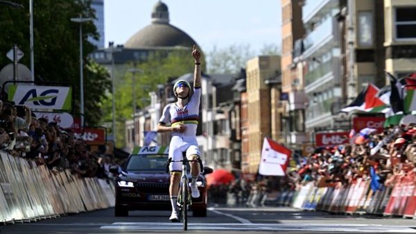 ciclismo liegi pogacar