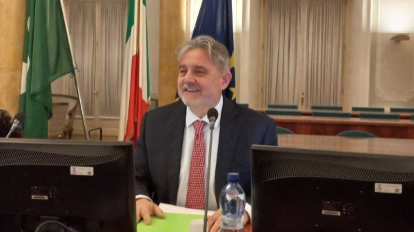 stipendi enti locali magrini