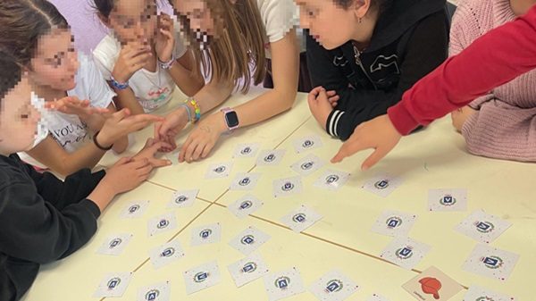 vanzaghello dialetto scuole tradizioni