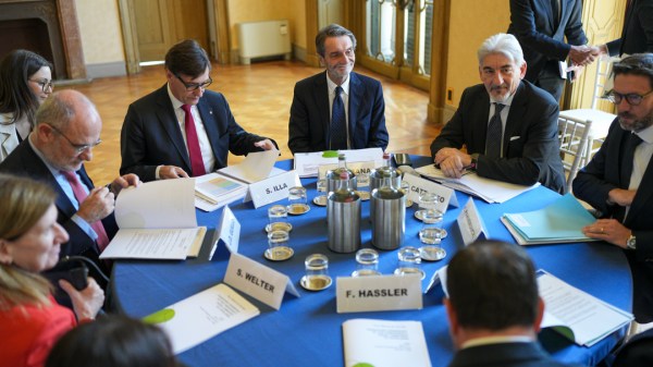 varese europa fontana dazi