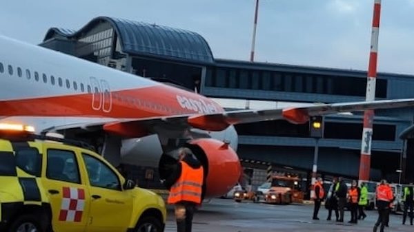 Malpensa easyjet fumo aereo