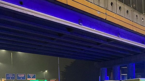 Malpensa superstrada tentativo suicidio