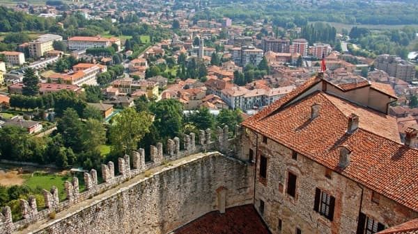 Artisti giorni museo Angera