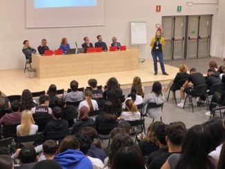 Busto verri ludopatia cubo