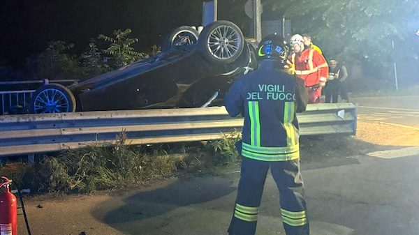 Lonate Ceppino incidente auto