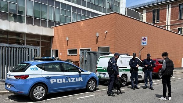 gallarate scuole sicure studente hashish