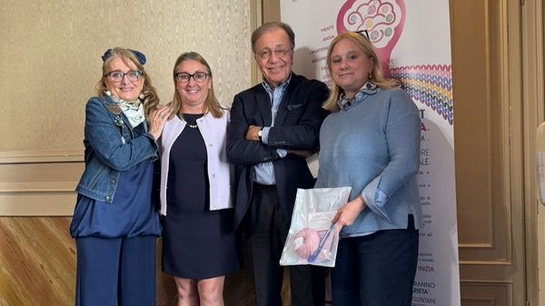 caos Gomitolorosa lanaterapia Varese