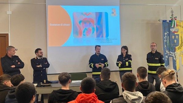 educazione stradale bisuschio polizia