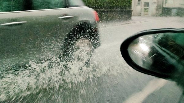 forti piogge varese allagamenti