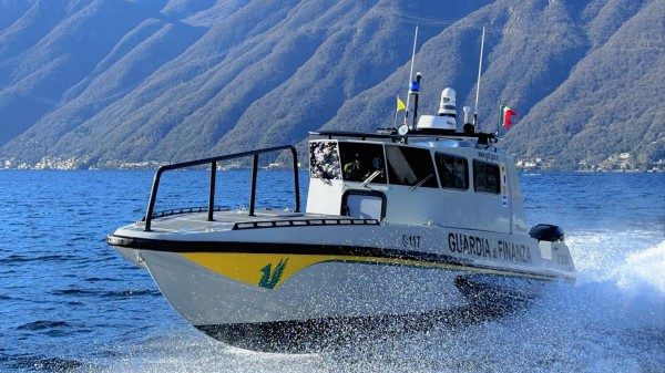 guardia finanza controlli laghi