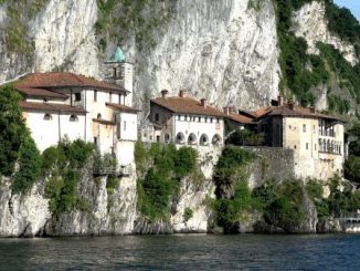 laveno santa caterina battello