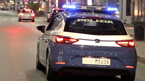 polizia volante notte