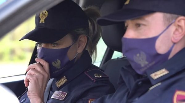 ps polizia agenti