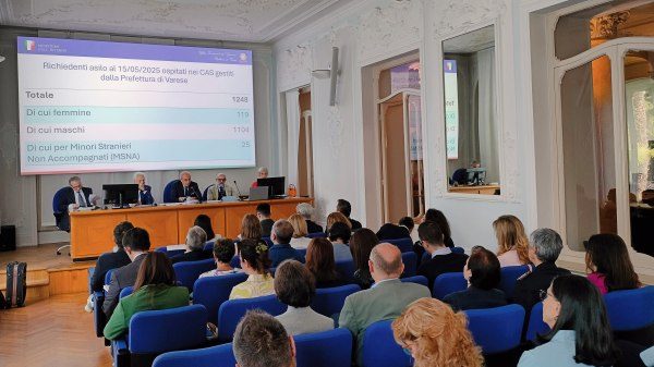 richiedenti asilo accoglienza varesotto