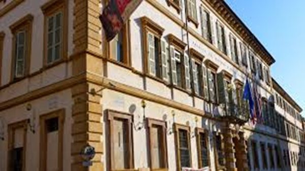 novara provincia presidente