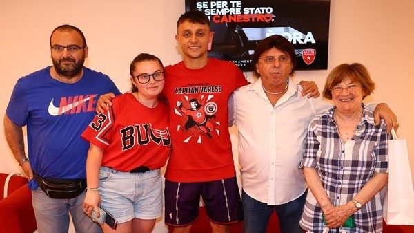 Varese campagna abbonamenti Librizzi