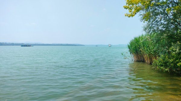 lago varese bagni gavirate
