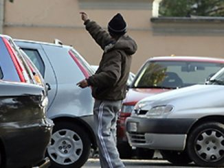 abusivi stranieri magistratura