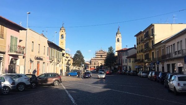 castanoprimo piazza mazzini