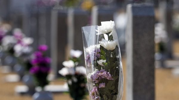 quinzano cimitero rubate statue 01