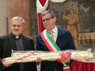 gallarate stranieri sindaco chiesa